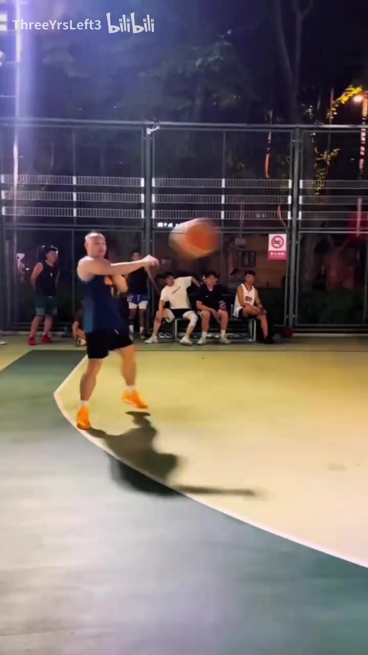 [NBA]把球传给我吧，我要回家吃饭了