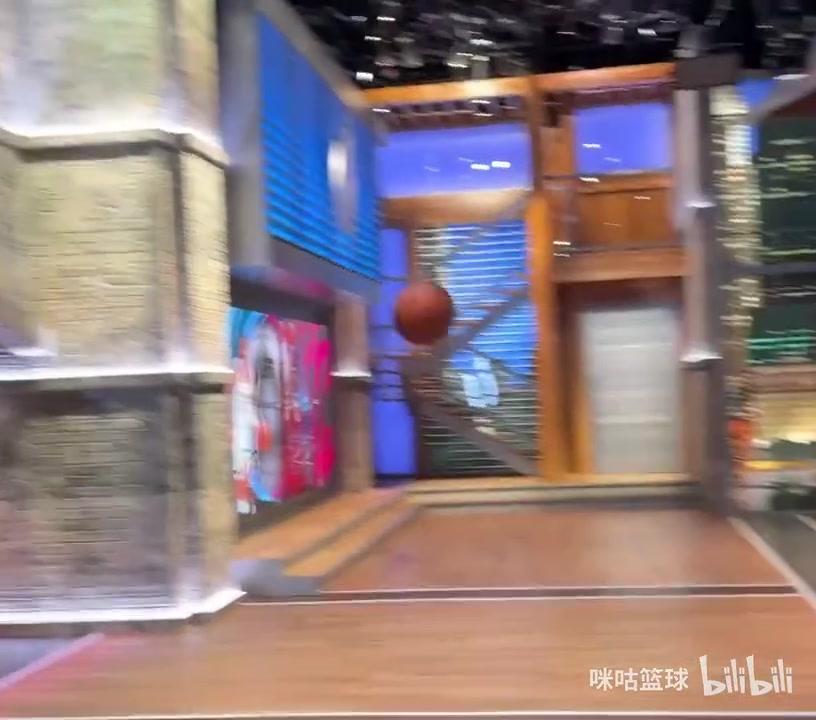 【集锦】作为NBA球迷，Shams的爆料你肯定非常熟悉，那他打球水平如何呢~