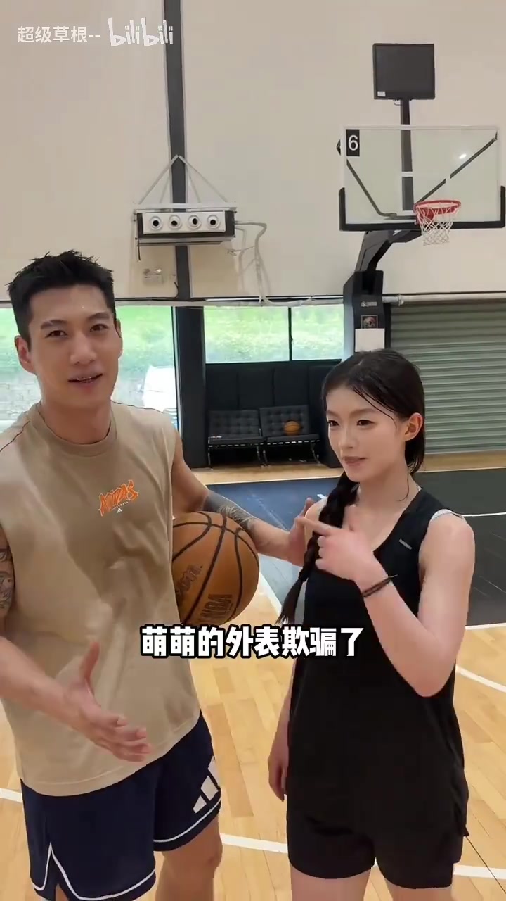 [视频]千万别被她清纯可爱的外表迷惑了，是真有两下子，你打得