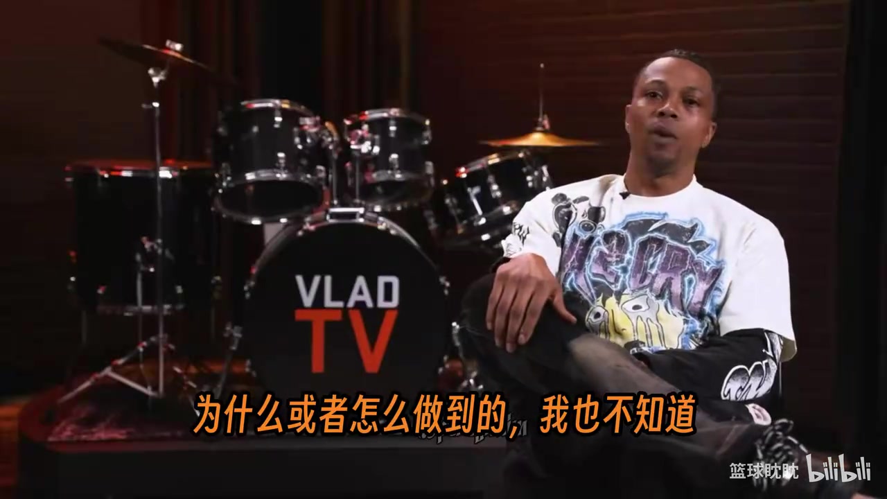 【篮球】巴斯蒂安·特尔费尔在节目中聊到没人比篮球运动员泡到的 【篮球】巴斯蒂安·特尔费尔在节目中聊到没人比篮球运动员泡到的