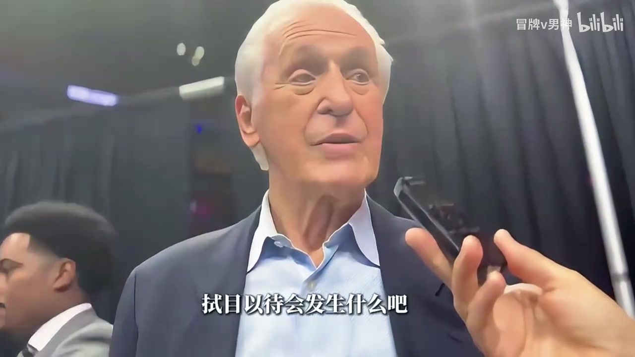 【集锦】詹姆斯决定延期，是有意留悬念还是根本没有球队报价？