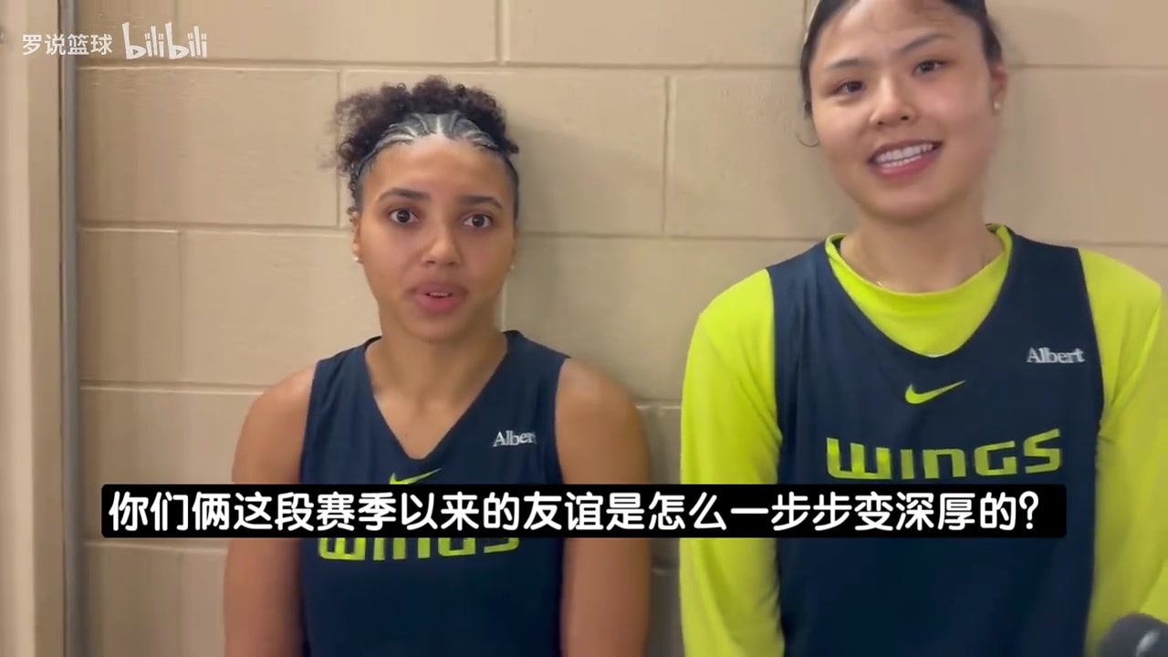 【精准剪辑】李月汝：福德教我⚾英语⭐~还教了脏话我已经会⬅️