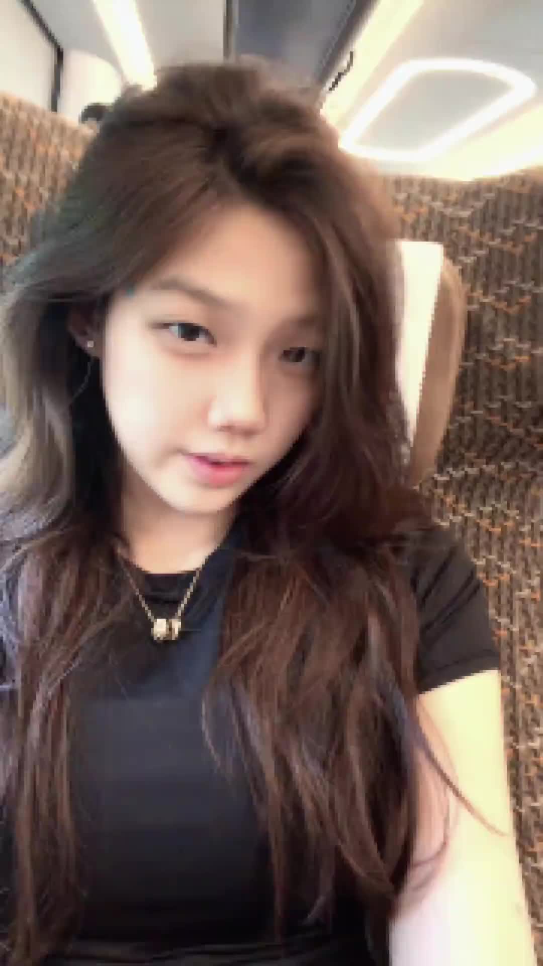 又美又能打!蒋紫涵:场上拿冠军,场下拿颜值