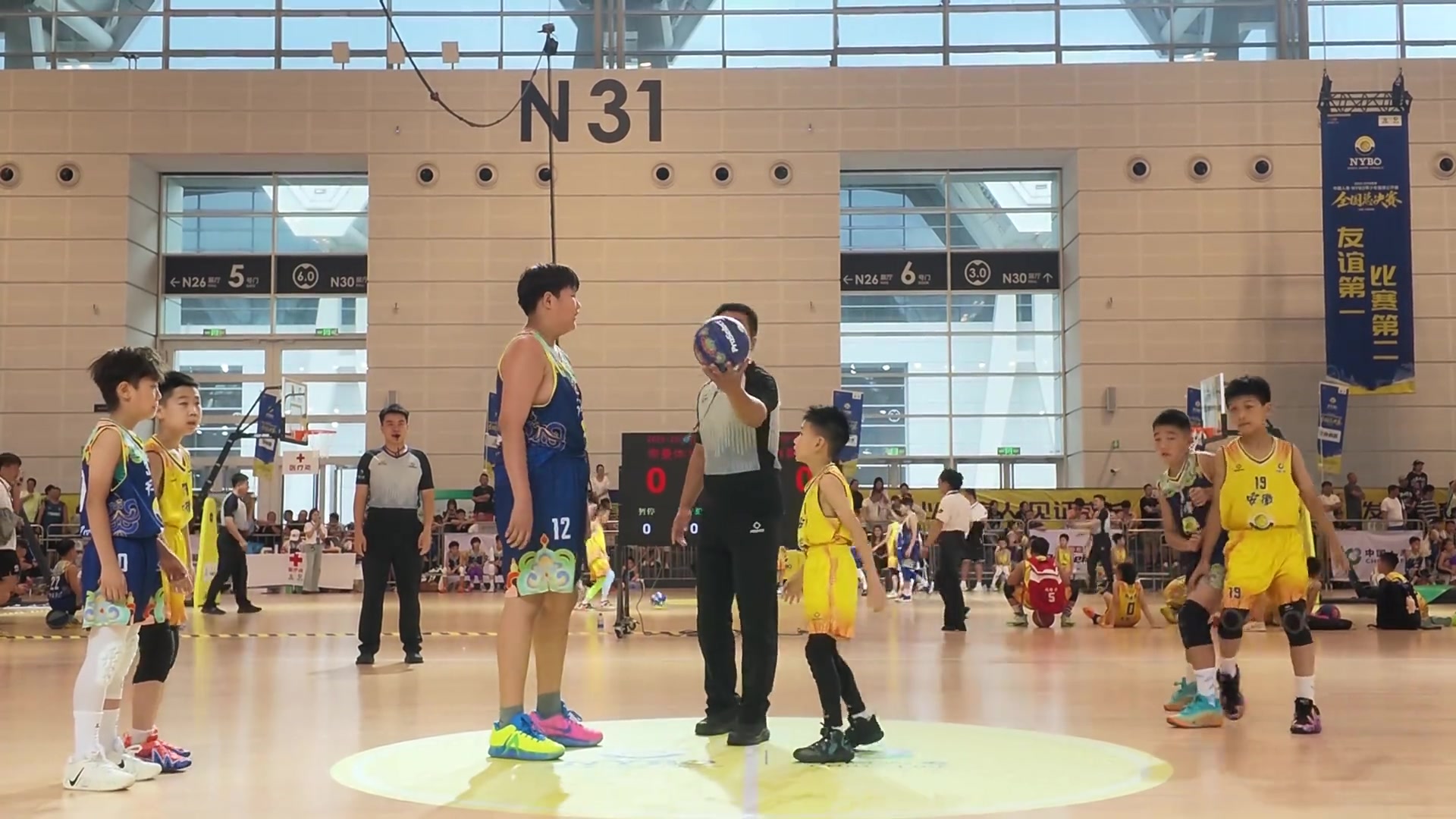 [体育头条]nybo全国总决赛最萌身高，不带这么玩的！