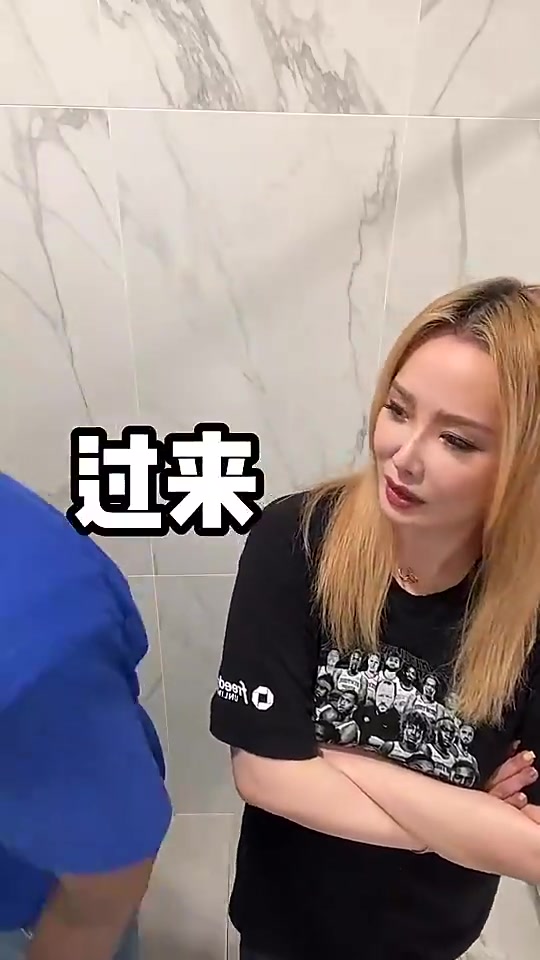 [球迷看点]彻底融入！中国媳妇的一句话，马布里也是一点屁不敢