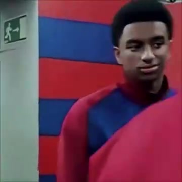 【你怎么看？】有点暧昧了哈！费兰和佩德里那些亲密互动时刻！