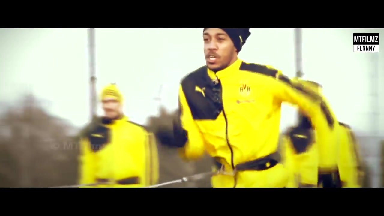 [扣篮瞬间]一骑绝尘！奥巴梅杨✌️多特的✌️身⭐体巅峰时期！