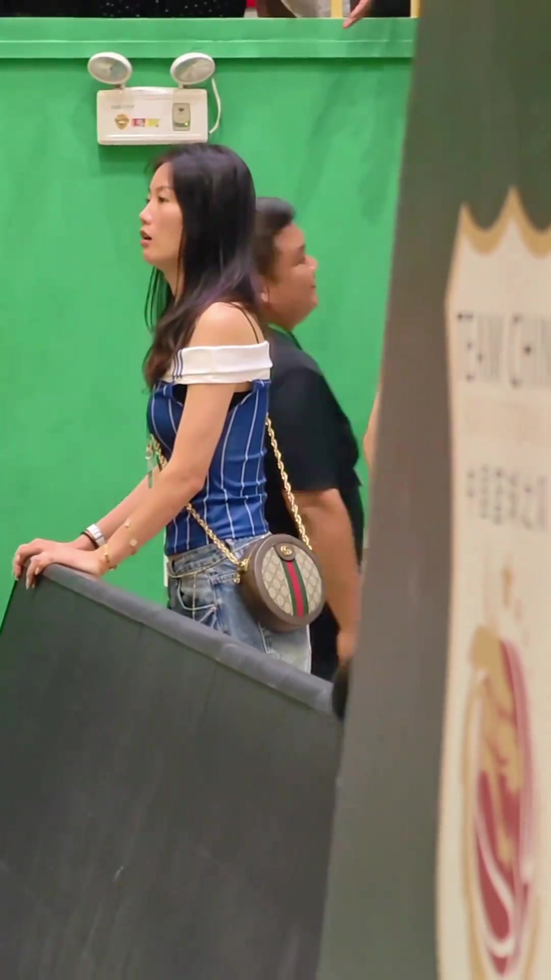 [今日赛事影像]张懿赵杰砍20分爆发，⬆️原来妈妈来现场看球