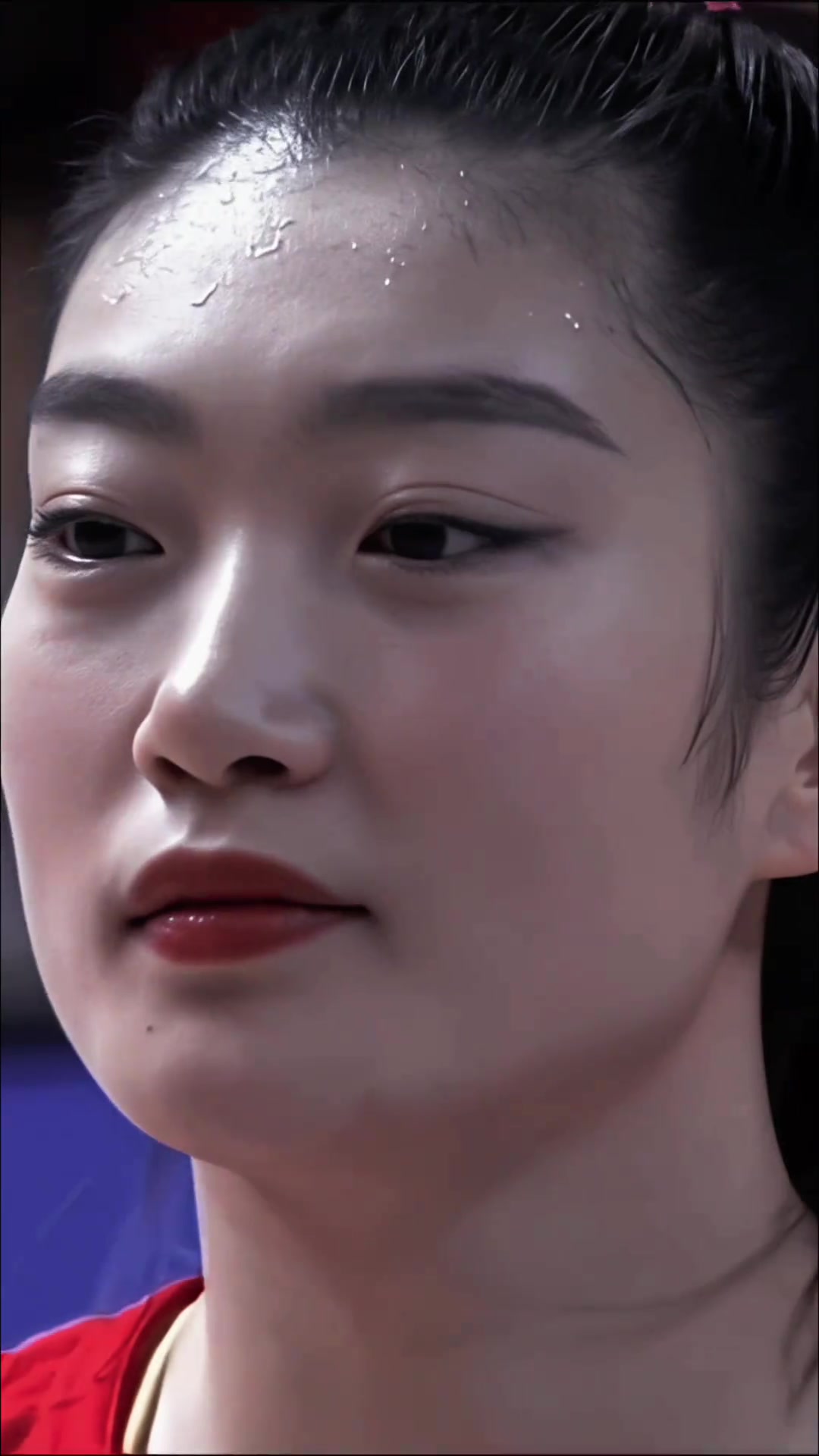 [今日热门剪辑]汗水可以流，但眼神里的光，一刻都不能灭，梦姐
