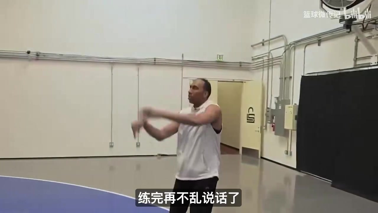 最强嘴炮侠！A史密斯体验高强度训练，练完再不乱说话了