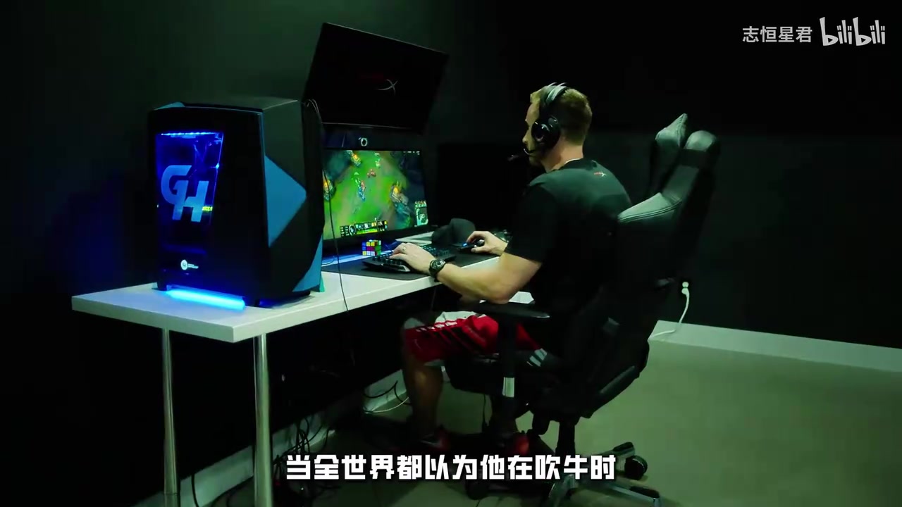 颜值胜过女明星，却给网瘾丈夫生5个娃，海沃德妻子图啥？