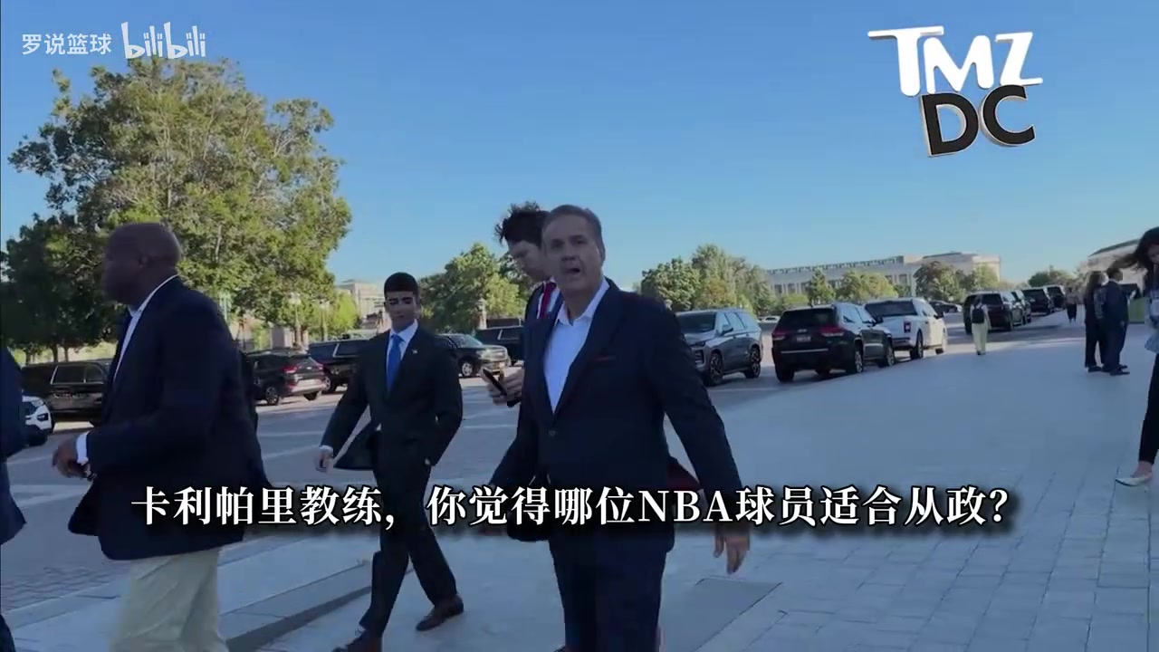 名帅卡利帕里:库里适合从政,若他成为总统我想去梵蒂冈当大使! 名帅卡利帕里:库里适合从政,若他成为总统我想去梵蒂冈当大使!