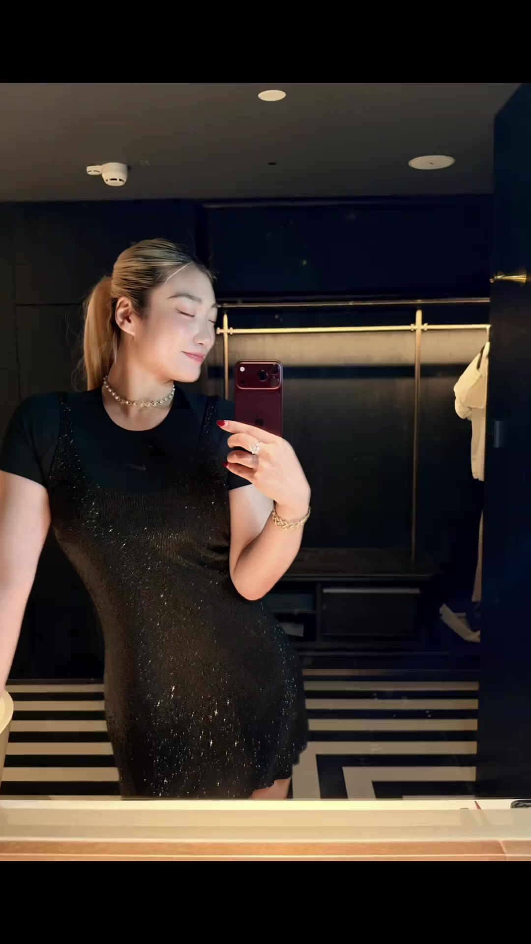 【赛事精彩录】展示⬆️好身材，李梦这大体格子穿上小黑裙还是不