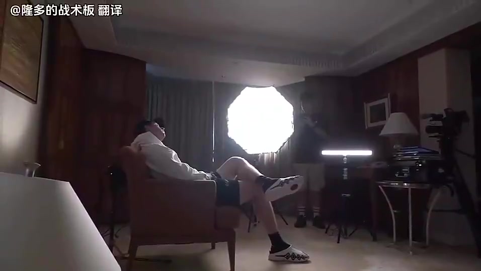 [今日球员视频]里夫斯曾谈落选：我仍然很生气！并没有⭐60个