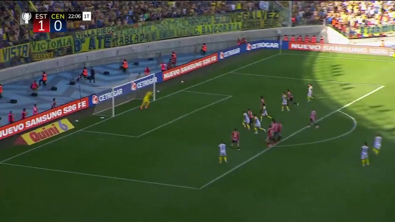 【必看瞬间】王炸任意球！迪马⚽利亚：赛前刷到了梅西的任意球，
