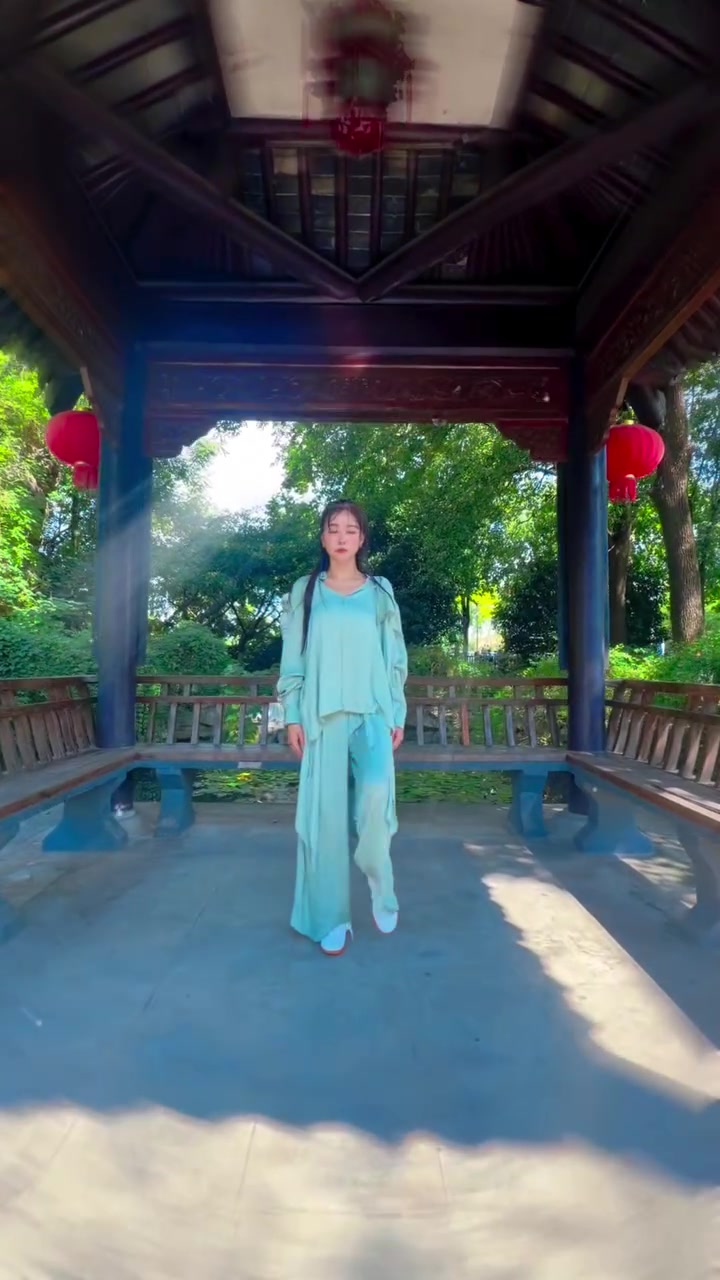 [精剪片段]周女侠！周玲安这套太极拳+舞⬅️剑耍的有模有样啊