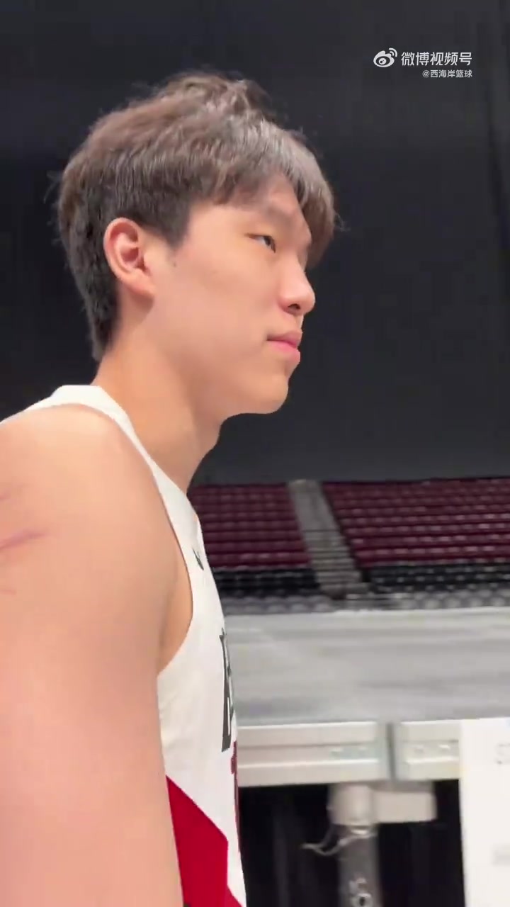第二个赛季加油呀！杨瀚森开拓者媒体日幕后花絮