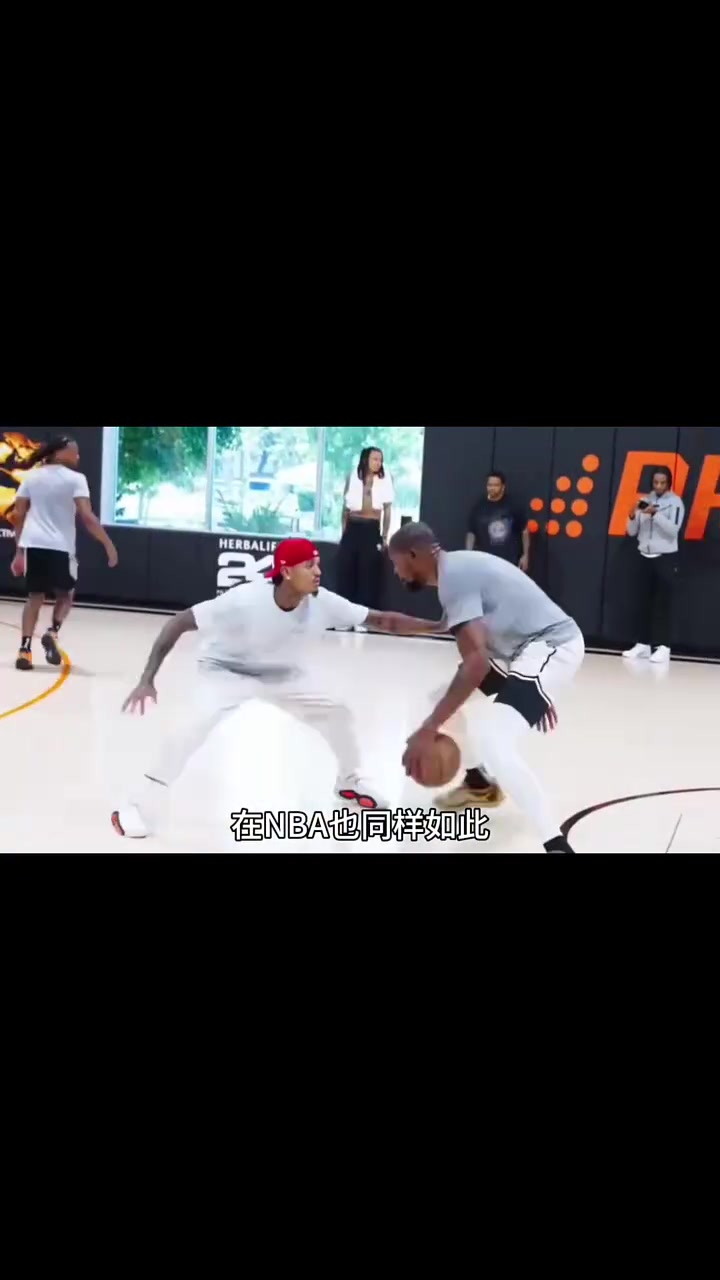 盘点NBA里的那些最老纪录,38岁的总决赛mvp你见过吗? 盘点NBA里的那些最老纪录,38岁的总决赛mvp你见过吗?