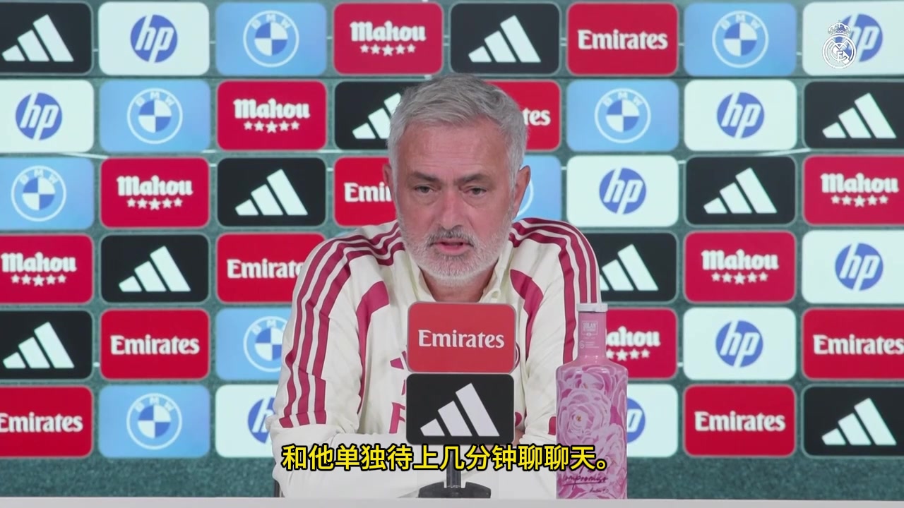 [火热片段]穆里尼奥：西甲给不了维尼⭐修斯尊重，他却用赤诚回