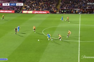 联赛杯-吉莱斯皮破门 布拉德福德2-0彼得堡联晋级