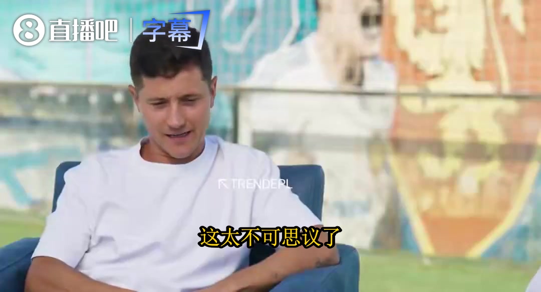 埃雷拉:马拉多纳亲口说最喜欢曼联的我,这话我要裱起来 埃雷拉:马拉多纳亲口说最喜欢曼联的我,这话我要裱起来