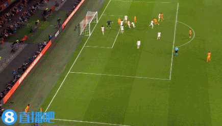 欧国联-范迪克制胜阿扎尔伤退 荷兰1-0胜比利时头名晋级决赛圈
