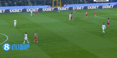意甲-奥里吉失单刀+进球越位 AC米兰0-0克雷莫纳距榜首8分