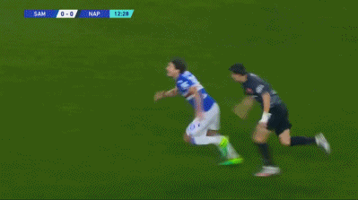 意甲-埃尔马斯点射奥斯梅恩破门+造红 那不勒斯2-0桑普