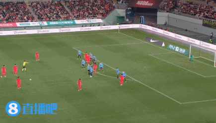半场-巴尔韦德助攻柯蒂斯头球破门 乌拉圭暂1-0韩国