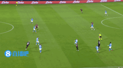 意甲-莱奥双响迪亚斯传射萨56一条龙 米兰4-0大胜那不勒斯升第三