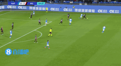 意甲-莱奥双响迪亚斯传射萨56一条龙 米兰4-0大胜那不勒斯升第三