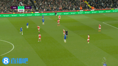 今日趣图:您好,这边建议把兰帕德“三停”,马上要007了大哥!