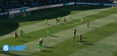 半场-奥莎拉远射造险谢里登出击险丢球 尼日利亚女足0-0加拿大女足